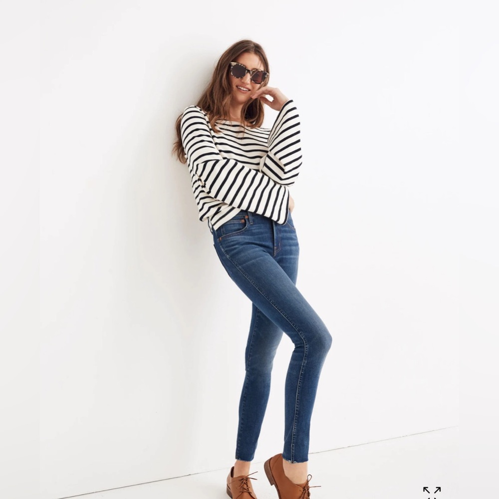 Madewell 9" Mid-Rise Skinny Jeans in Paloma Wash: Raw-Hem Edition Size 24